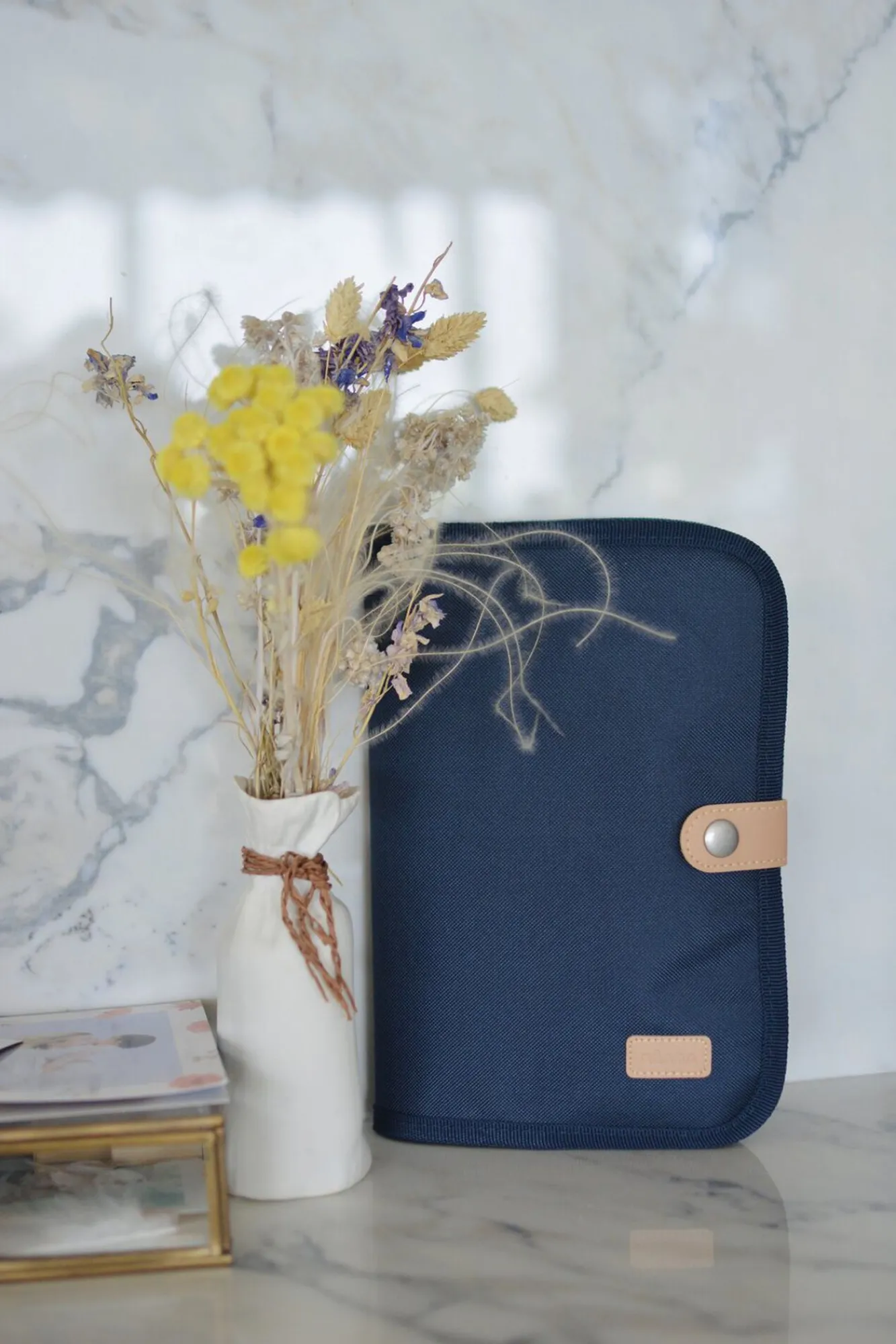 Accessoires De Toilette*BÉABA Protege Carnet De Sante Blue Marine