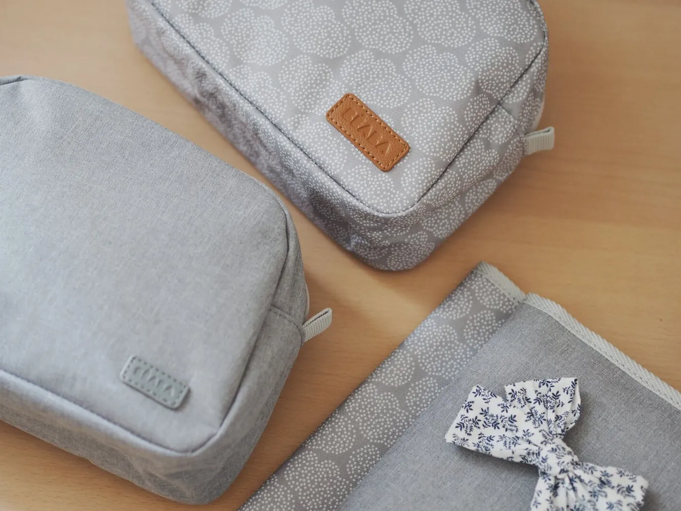 Accessoires De Toilette*BÉABA Protege Carnet De Sante Heather Grey